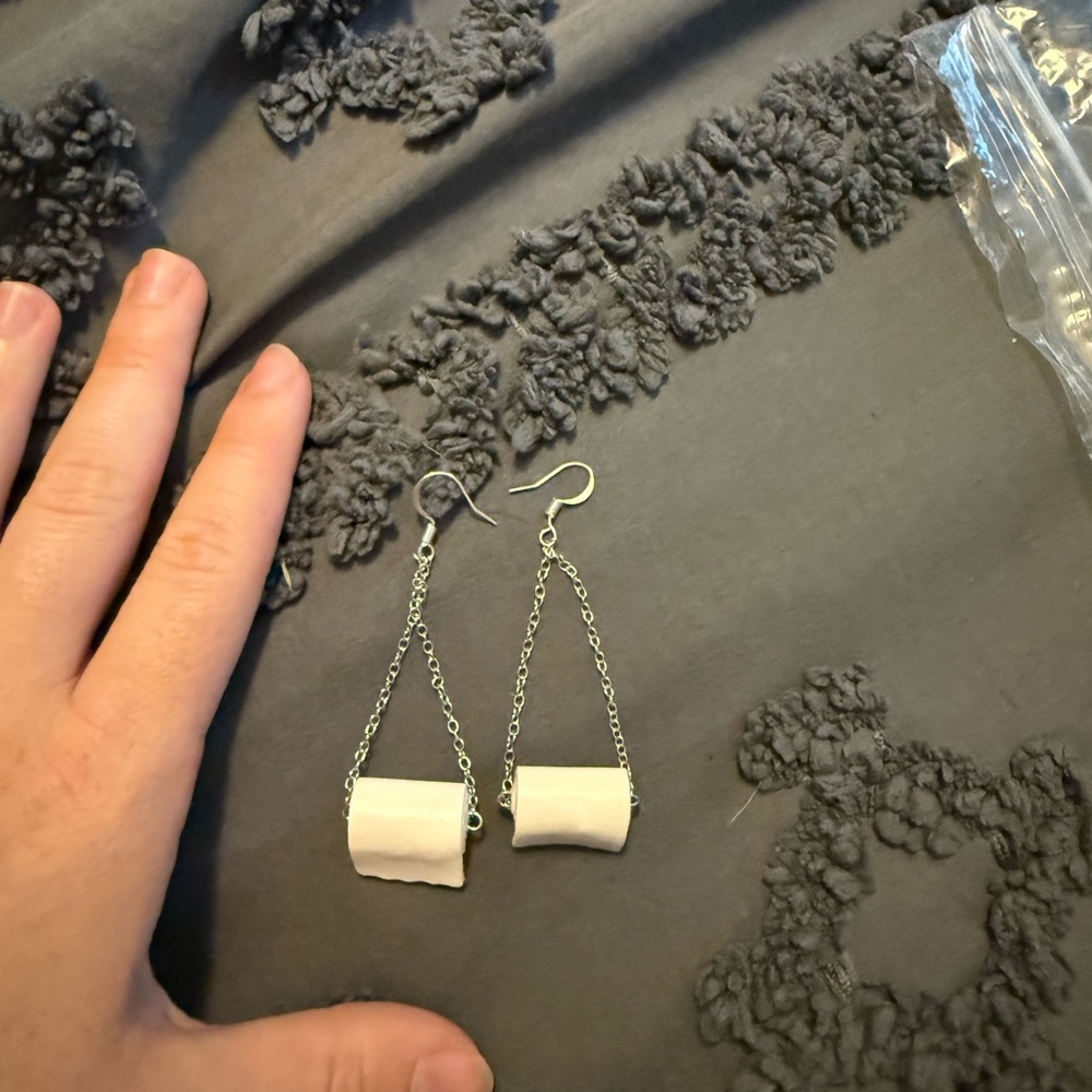 Toilet paper funny Dangle Earrings - Picture 3 of 3